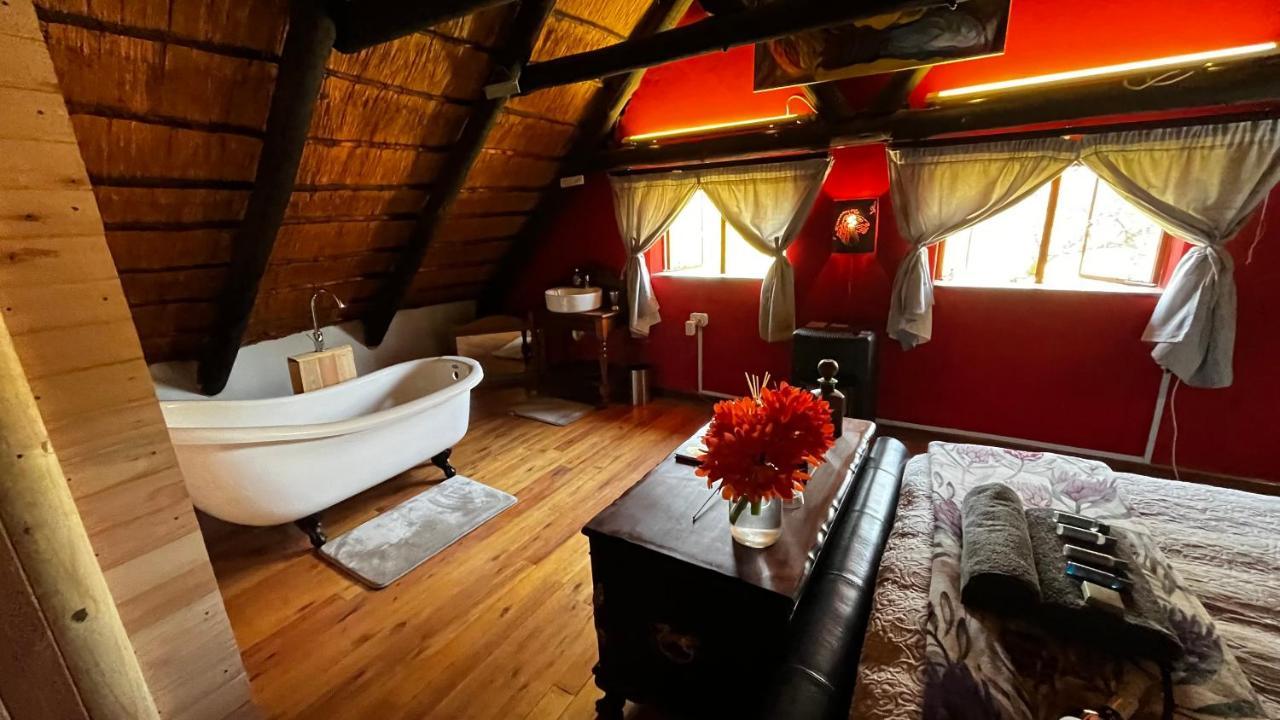 OppiPlasie Guest House Brits Exterior foto