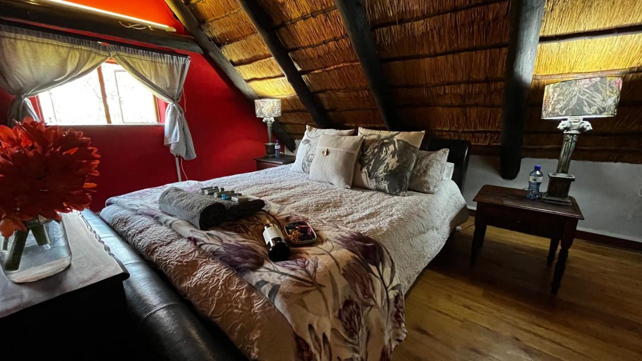 OppiPlasie Guest House Brits Exterior foto