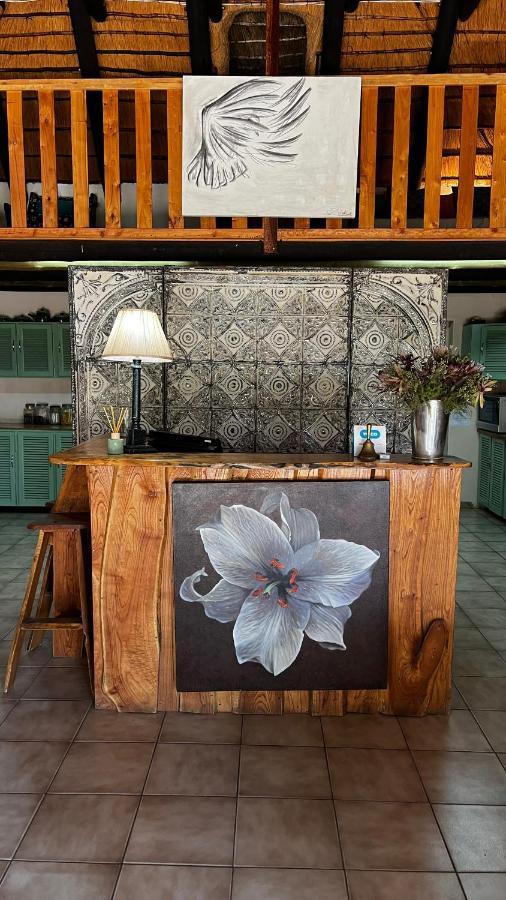 OppiPlasie Guest House Brits Exterior foto